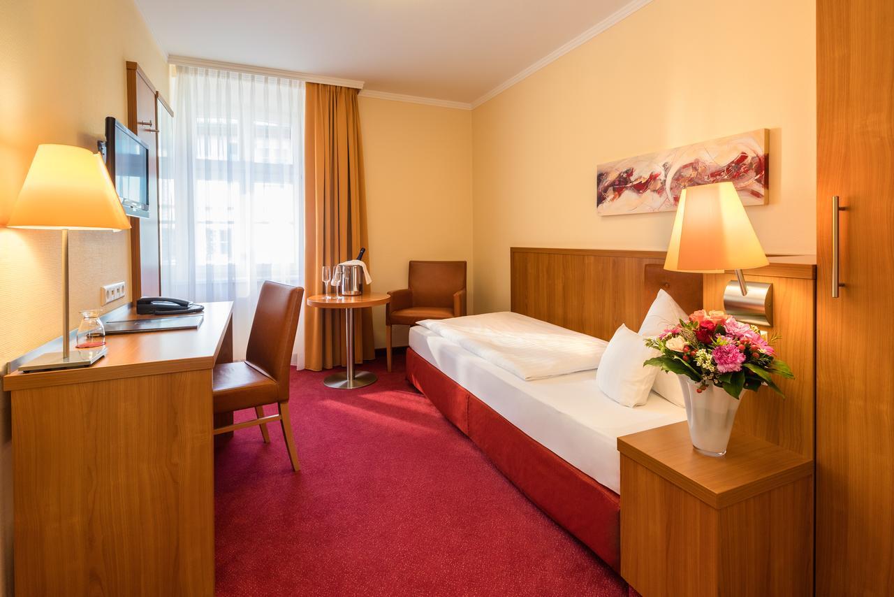 Hotel Vis à vis Lindau  Eksteriør billede