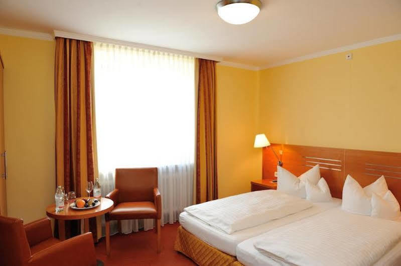 Hotel Vis à vis Lindau  Eksteriør billede